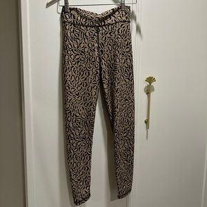 The Upside leopard leggings.